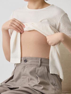 マタニティ トップス|サイドスリットぽこぽこジャガードトップス　マタニティ・授乳服【出産後も長く着られる】