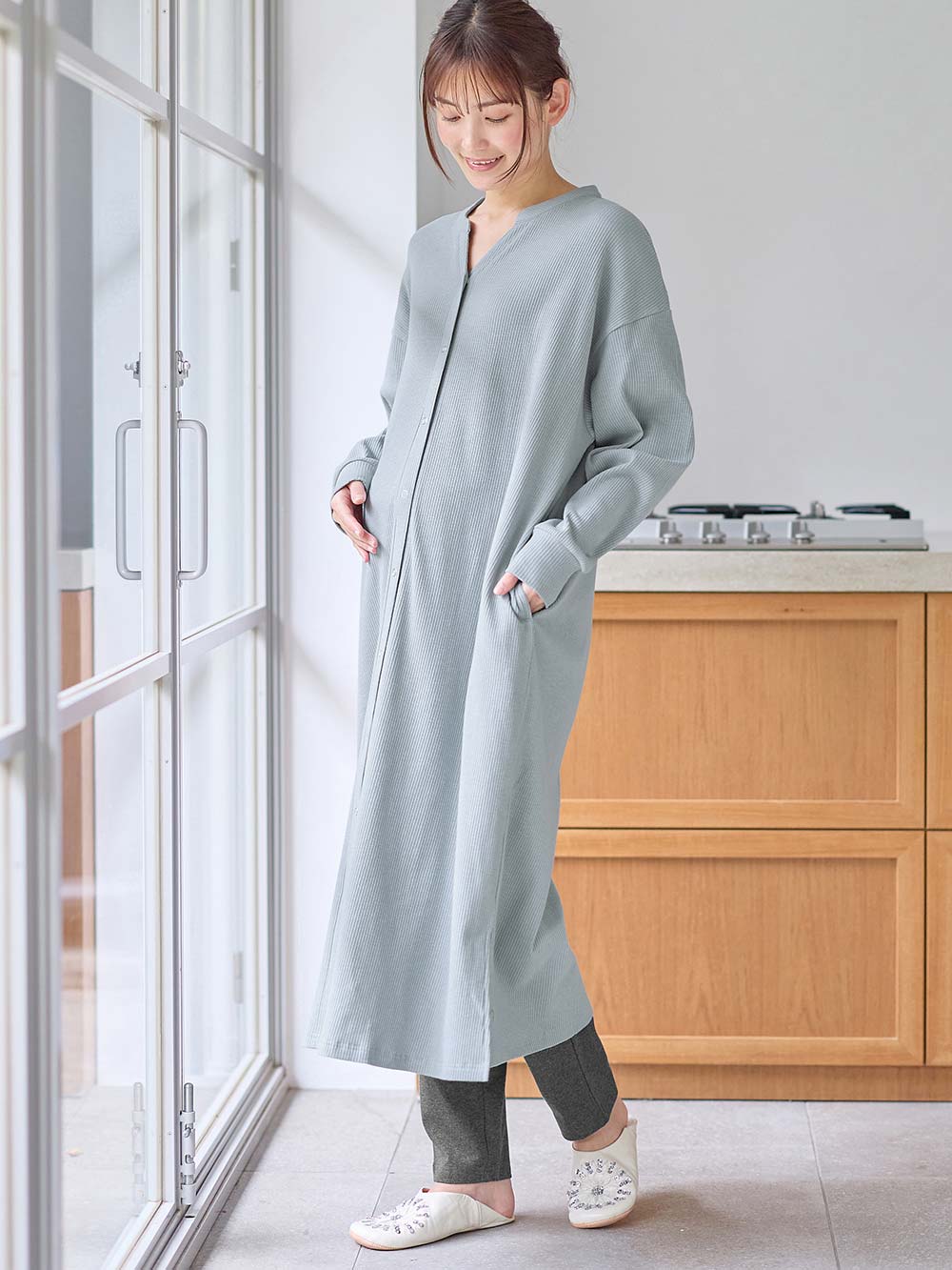 マタニティ パジャマ・ルームウェア|【助産院監修】【半袖・長袖】【ロング丈】ハイストレッチリブ前開きパジャマ　マタニティ・授乳パジャマ【出産後も長く使える】|グレイッシュブルー（長袖）
