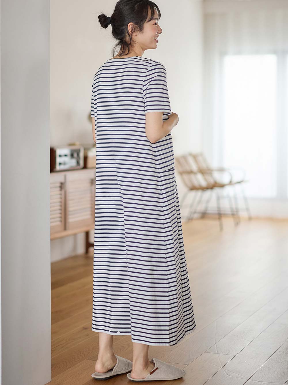 マタニティ パジャマ・ルームウェア|【防汚加工】【長袖・半袖】【２WAY】綿100％前開きネグリジェ　マタニティ・授乳パジャマ【産後も長く着れる】|オフ×ネイビーボーダー(半袖)