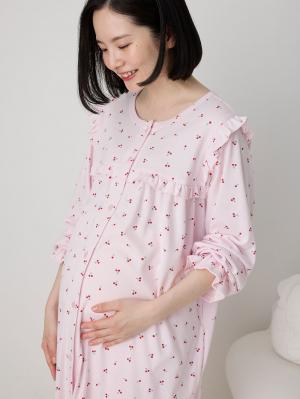 マタニティ パジャマ・ルームウェア|【親子コーデ可】綿混やわらかスムースチェリープリントフリルパジャマ マタニティ・授乳パジャマ【出産後も長く使える】|ピンク