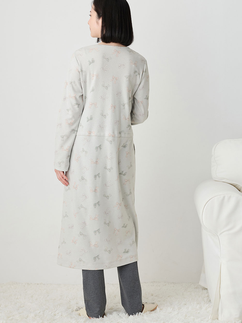 マタニティ パジャマ・ルームウェア|【親子コーデ可】リボン柄プリント２ＷＡＹパジャマ　マタニティ・授乳パジャマ【出産後も長く使える】|グレー