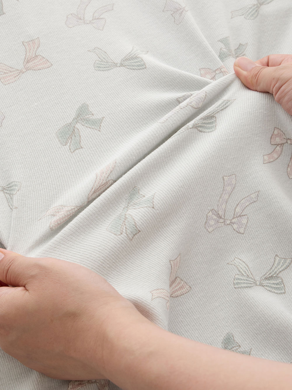 マタニティ パジャマ・ルームウェア|【親子コーデ可】リボン柄プリント２ＷＡＹパジャマ　マタニティ・授乳パジャマ【出産後も長く使える】