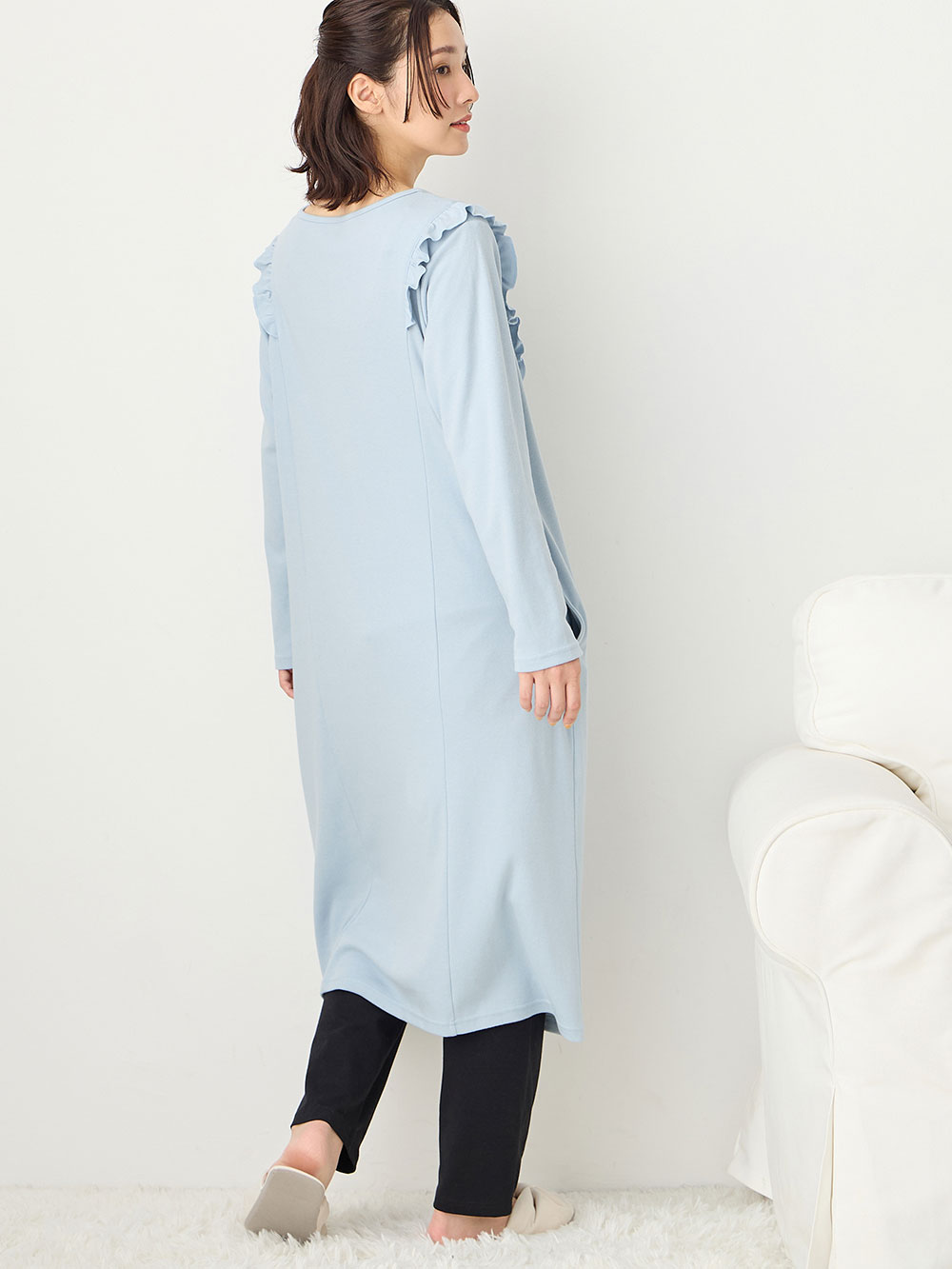 マタニティ パジャマ・ルームウェア|綿混やわらかスムースラッフルワンピース＆レギンスパジャマ　マタニティ・授乳パジャマ【出産後も長く使える】|サックス