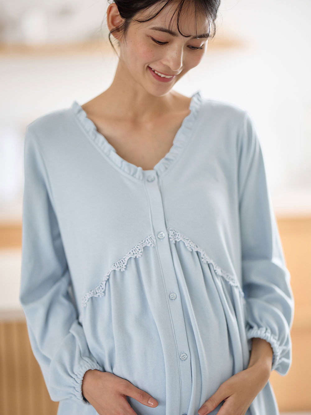 マタニティ パジャマ・ルームウェア|綿混やわらかスムース切替ギャザーパジャマ　マタニティ・授乳パジャマ【出産後も長く使える】|サックス