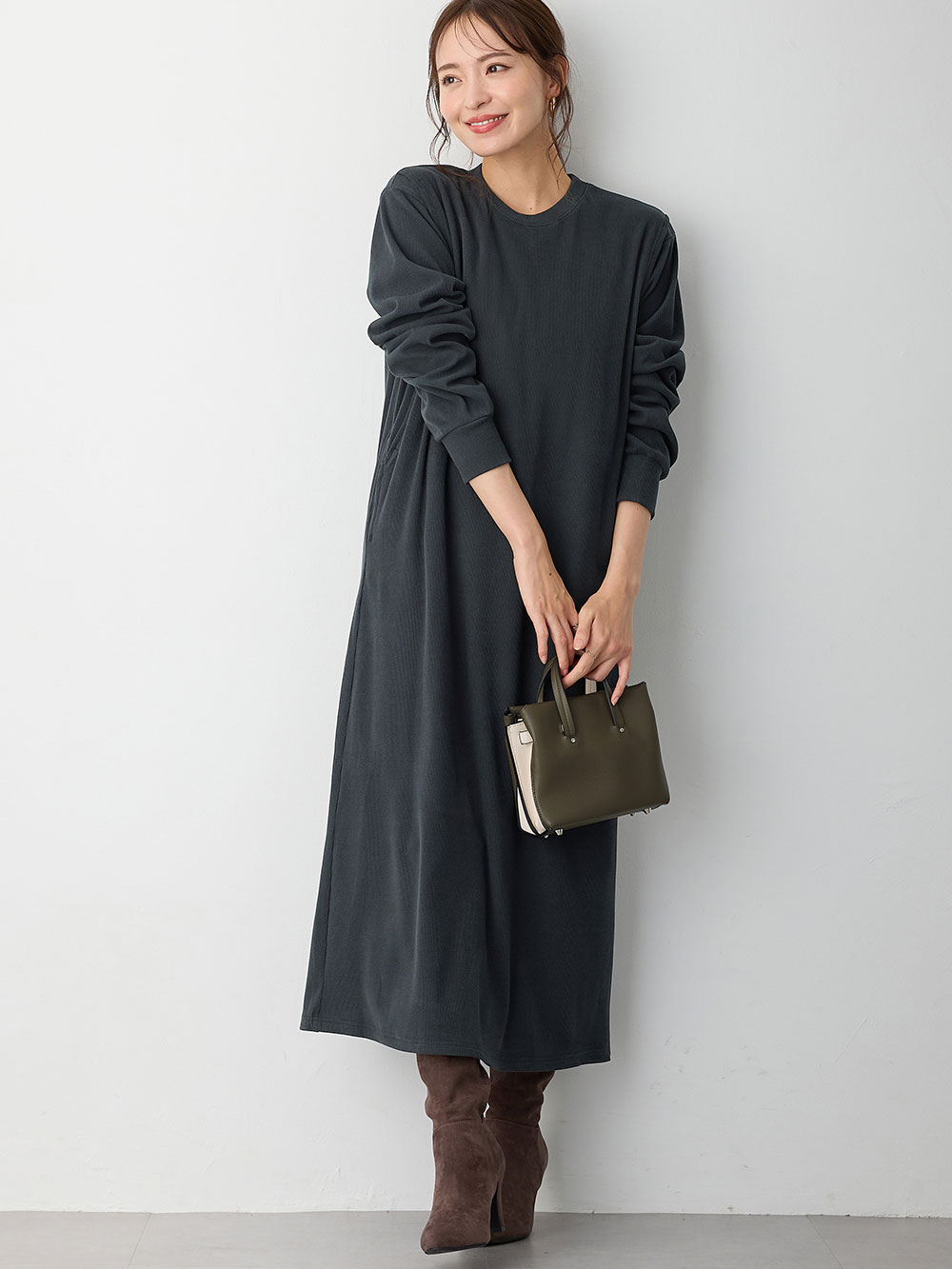 マタニティ ワンピース|ストレッチリブAラインワンピース　マタニティ・授乳服【出産後も長く使える】|チャコール（ロング丈）