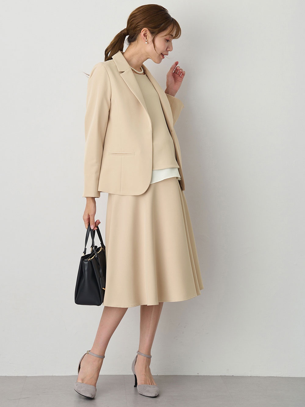 マタニティ スカート|ストレッチジョーゼットフレアスカート　マタニティ・産後【出産後も長く使える】|ベージュ