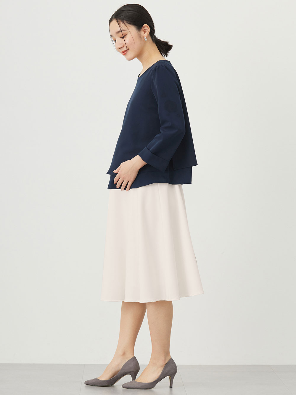 マタニティ スカート|ストレッチジョーゼットフレアスカート　マタニティ・産後【出産後も長く使える】|オフホワイト