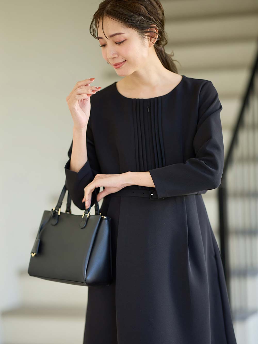 マタニティ ワンピース|ストレッチサイドタックフレアワンピース　マタニティ・授乳服【出産後も長く使える】|ブラック