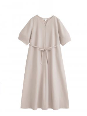 マタニティ ワンピース|ランタンスリーブウエストリボン付きワンピース　マタニティ・産後【産後も長く着れる】Rosemadame（ローズマダム）|オフベージュ