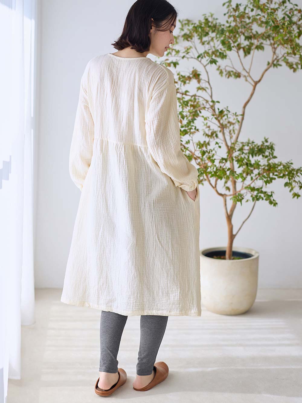 マタニティ パジャマ・ルームウェア|ポコポコガーゼ丸首パジャマ　マタニティ・授乳パジャマ【産後も長く着れる】INUJIRUSHI（イヌジルシ）|キナリ