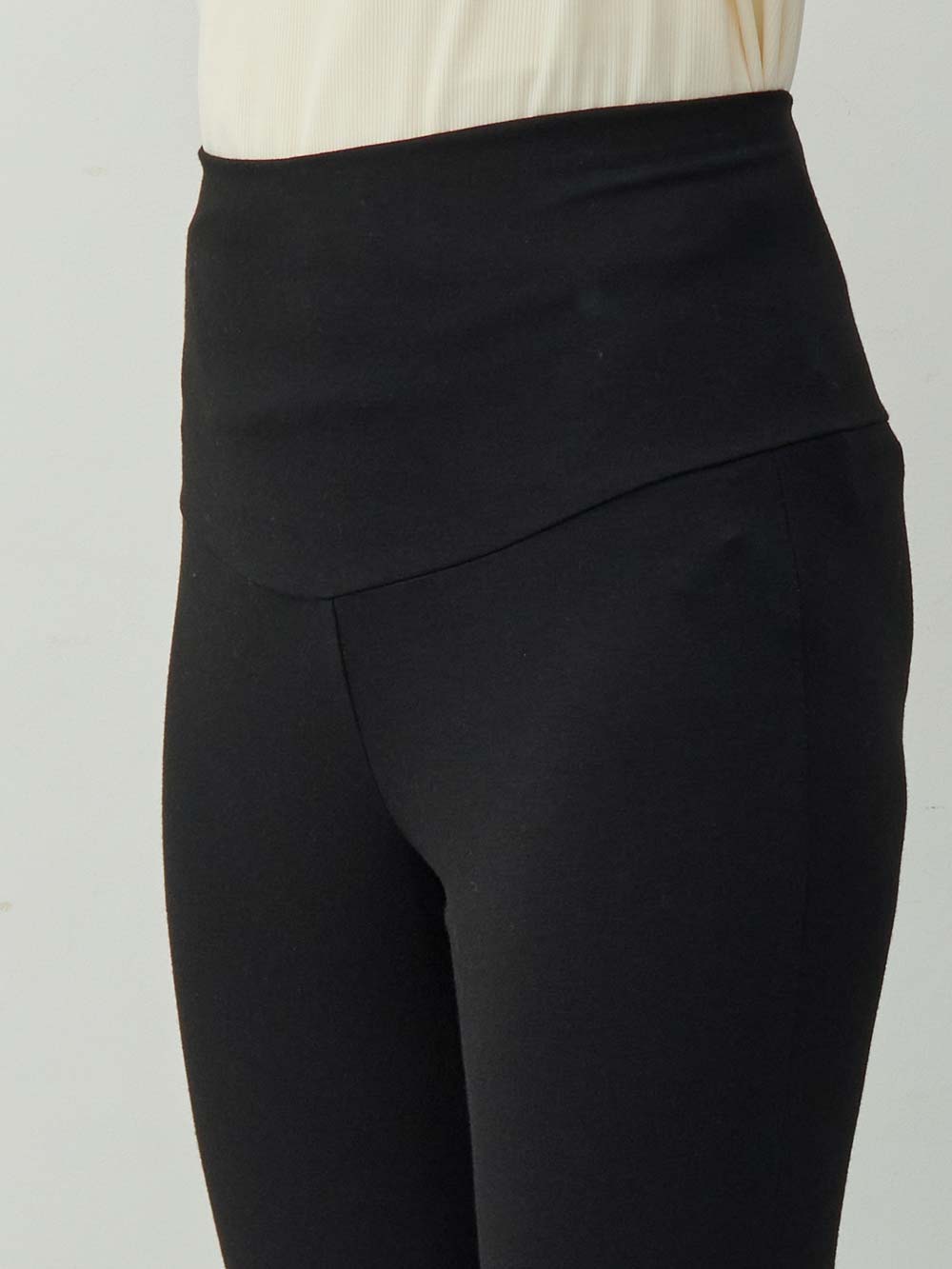 マタニティ パンツ|おなからくちんしっとり潤うレギンス　マタニティ・産後【産後も長く着れる】INUJIRUSHI（イヌジルシ）