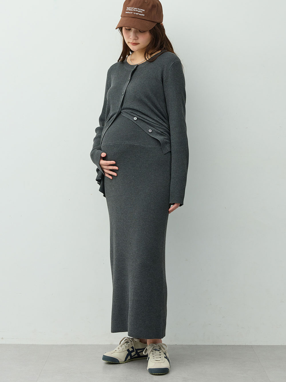 マタニティ ワンピース|ペプラムニットセットアップ　マタニティ・産後【産後も長く着れる】Rosemadame(ローズマダム)|チャコール