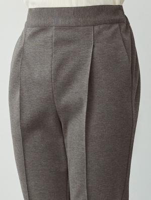 マタニティ パンツ|センターシームストレッチスリムパンツ　マタニティ・産後【出産後も長く着られる】