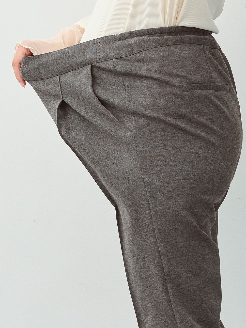 マタニティ パンツ|センターシームストレッチスリムパンツ　マタニティ・産後【出産後も長く着られる】