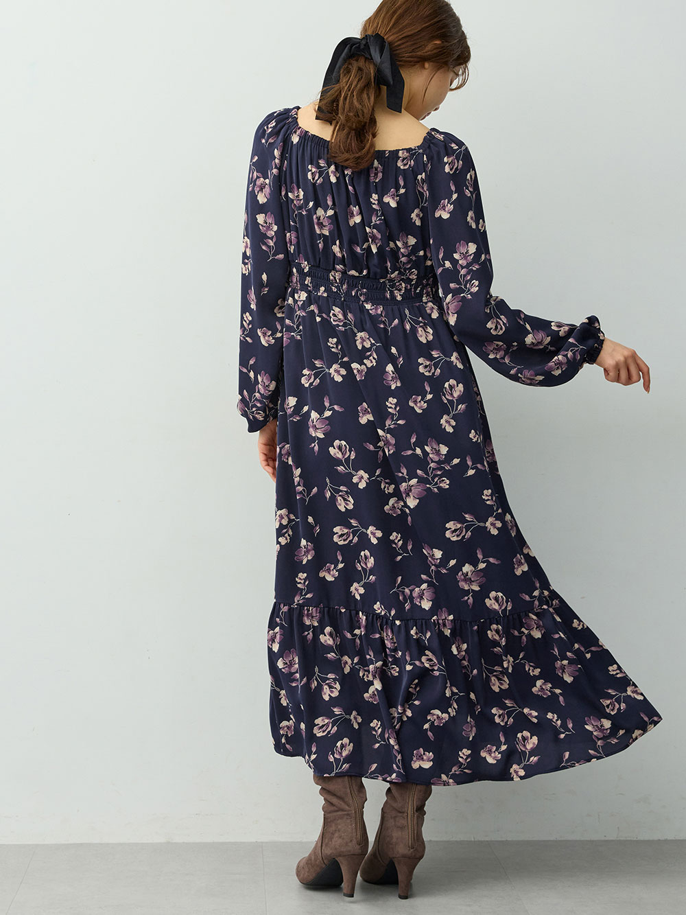 マタニティ ワンピース|【選べる2丈】ウエストシャーリング花柄ティアードワンピース　マタニティ・授乳服【出産後も長く着られる】|ネイビー