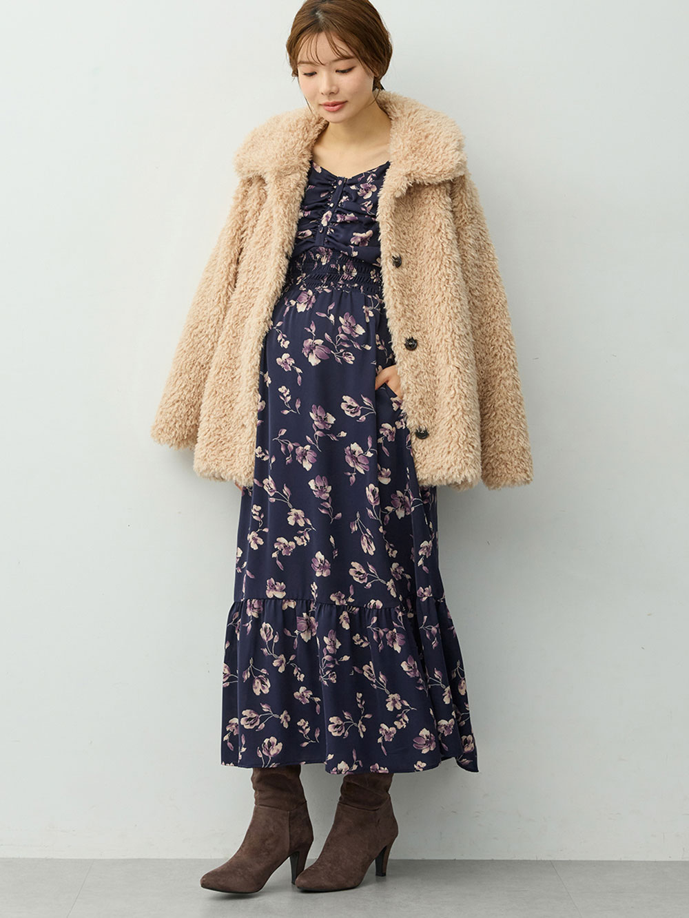 マタニティ ワンピース|【選べる2丈】ウエストシャーリング花柄ティアードワンピース　マタニティ・授乳服【出産後も長く着られる】|ネイビー