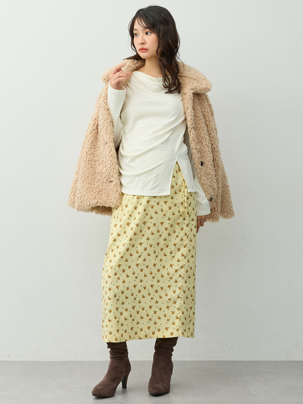 マタニティトップス・授乳服トップス|【セット】アウターに響かない授乳キャミソール付きドレープ長袖トップス　マタニティ・産後授乳服【出産後も長く着られる】|オフ