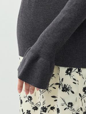 マタニティトップス・授乳服トップス|フレアスリーブタートル　マタニティ・産後授乳服【出産後も長く着られる】