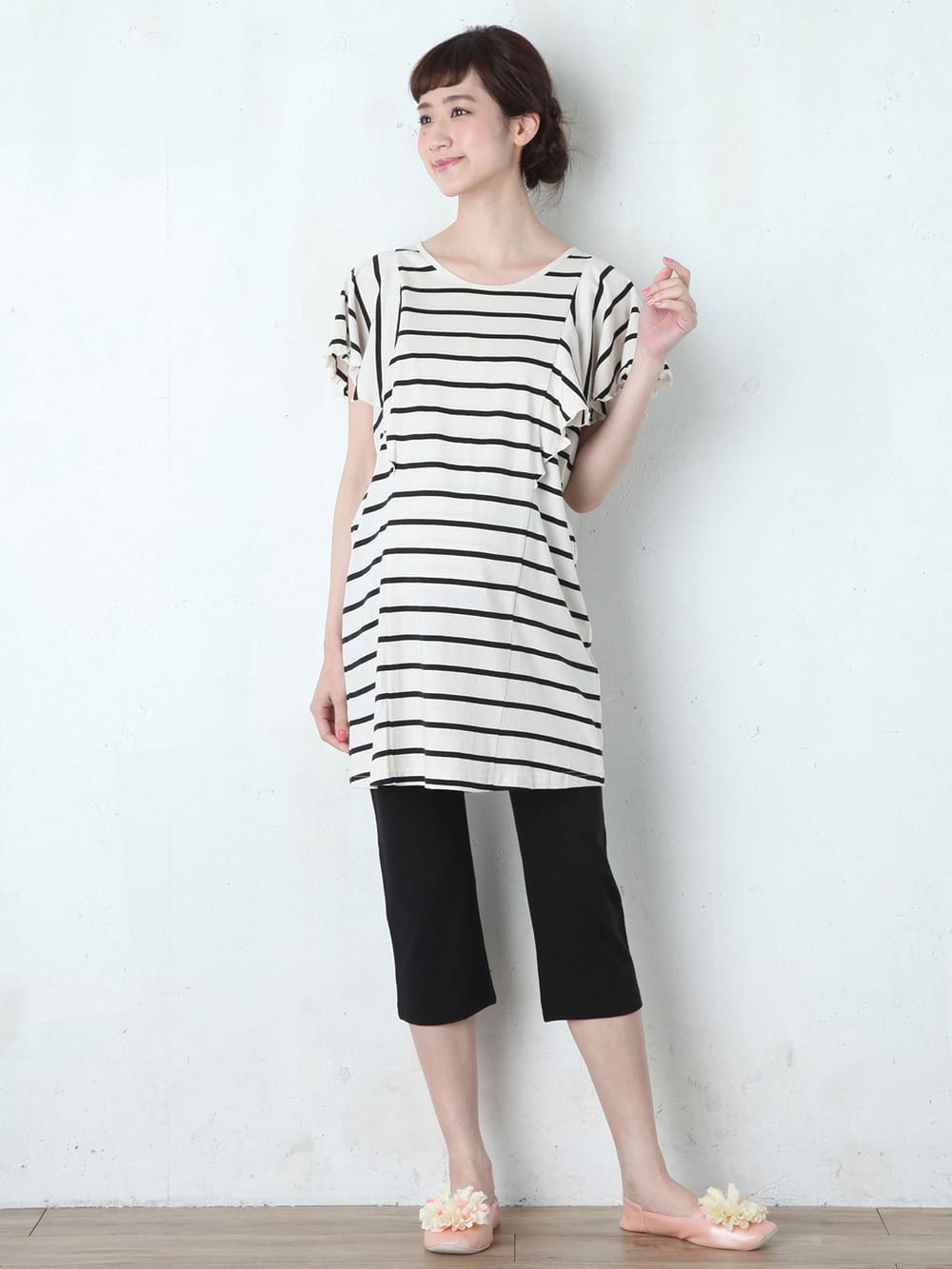 マタニティ パジャマ・ルームウェア|【授乳口付】バタフライスリーブ＆産後も使えるクロップドパンツパジャマ|アイボリー×ブラック