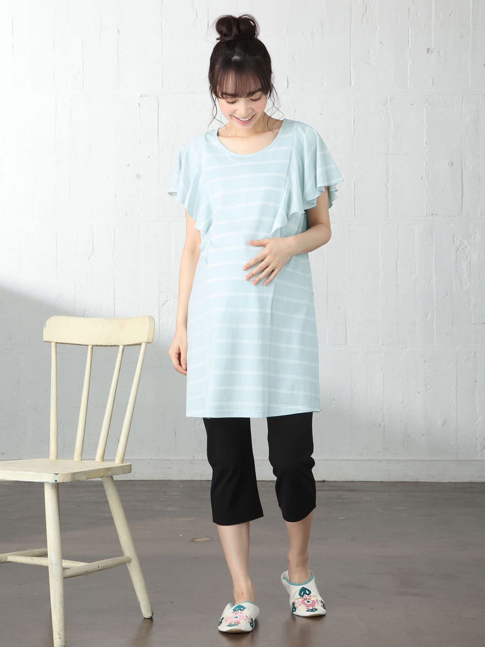 マタニティ パジャマ・ルームウェア|【授乳口付】バタフライスリーブ＆産後も使えるクロップドパンツパジャマ|サックス×オフ