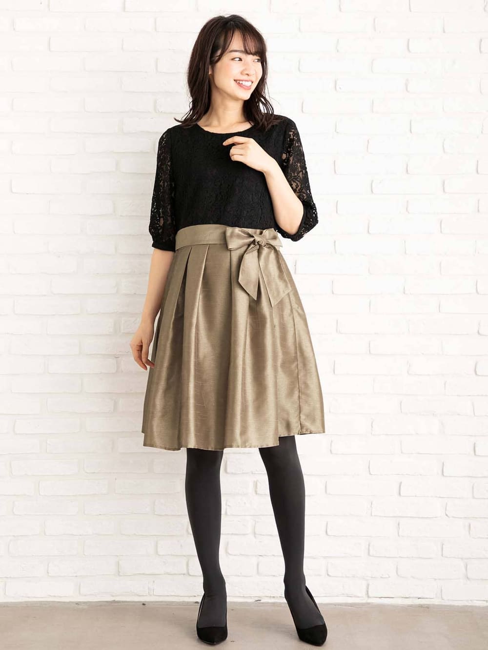 マタニティ ワンピース|レース&シャンタンワンピース マタニティ・授乳服【出産後も長く使える】|ブラック×シャンパンベージュ