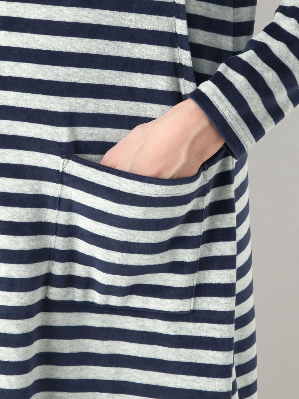 マタニティ パジャマ・ルームウェア|【授乳口付】【産後も使えるパンツ付】カットベロアボーダーマキシワンピパジャマ