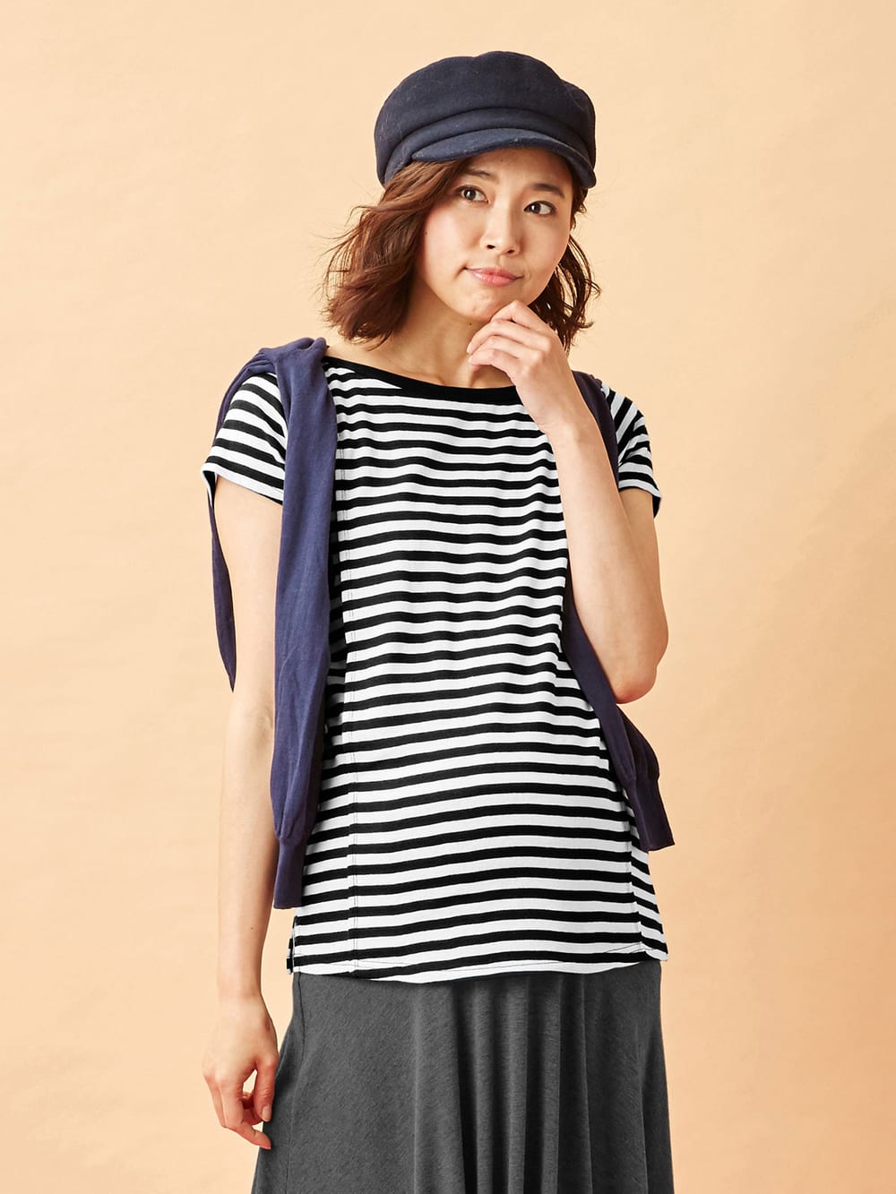 マタニティ トップス|綿混やわらかフライス半袖ボートネックTシャツ マタニティ・授乳服【出産後も長く使える】|ブラック×オフボーダー