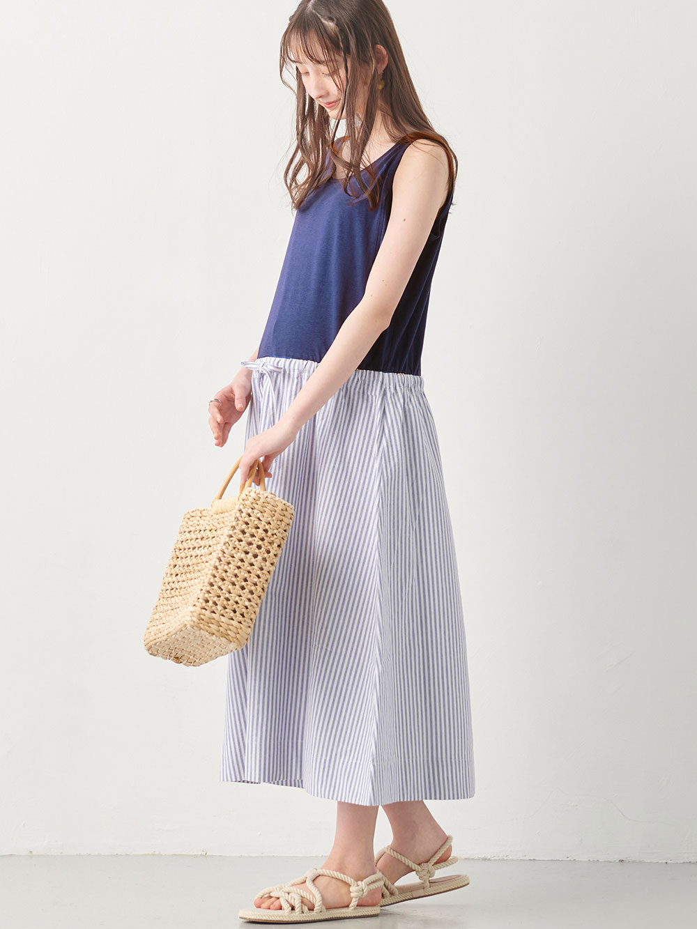 マタニティ ワンピース|ノースリーブギャザーワンピース　マタニティ・授乳服【出産後も長く使える】|ネイビー×ストライプ