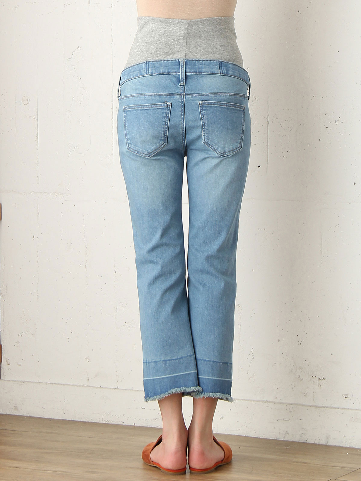 マタニティ パンツ|【産前産後対応】ハイストレッチトラペーズデニムパンツ（2レングス展開）【出産後も長く使える】