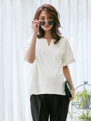 マタニティ トップス|スラッシュネック半袖トップス　マタニティ・授乳服【出産後も長く使える】|オフホワイト