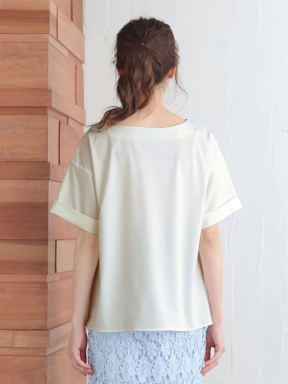 マタニティ トップス|スラッシュネック半袖トップス　マタニティ・授乳服【出産後も長く使える】|オフホワイト