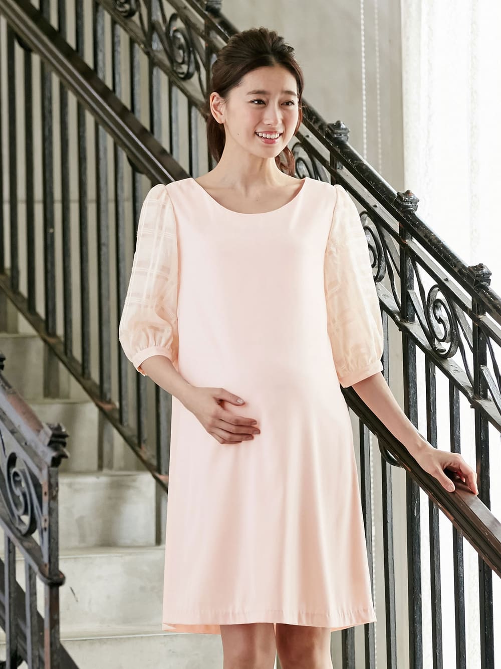 マタニティ ワンピース|【マタニティ・授乳服】シアーチェックスリーブサックワンピース【出産後も長く使える】|ペールピンク