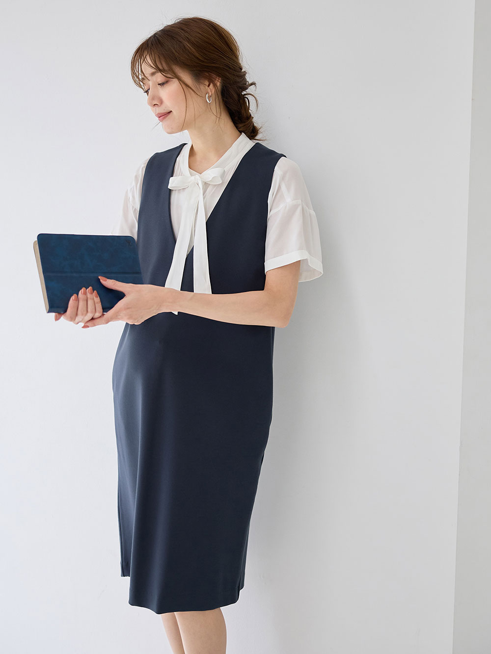 マタニティ ワンピース 授乳しやすい ポンチミドルジャンパードレス マタニティウェア 授乳服通販 エンジェリーベ 公式