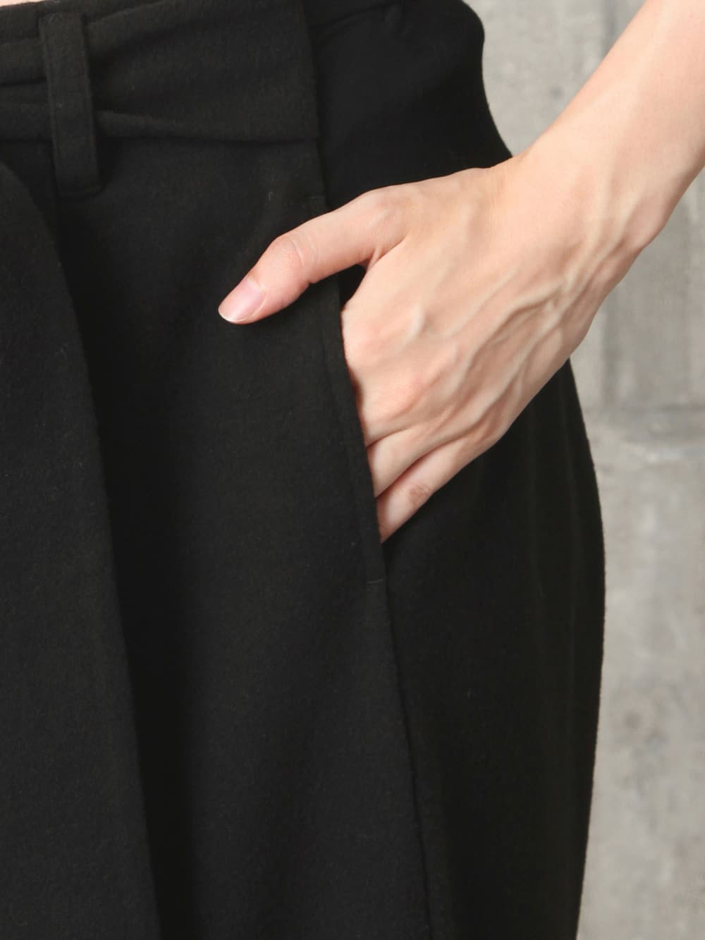 アウトレット|【産前産後対応】起毛ポンチリボン付きワイドパンツ【出産後も長く使える】
