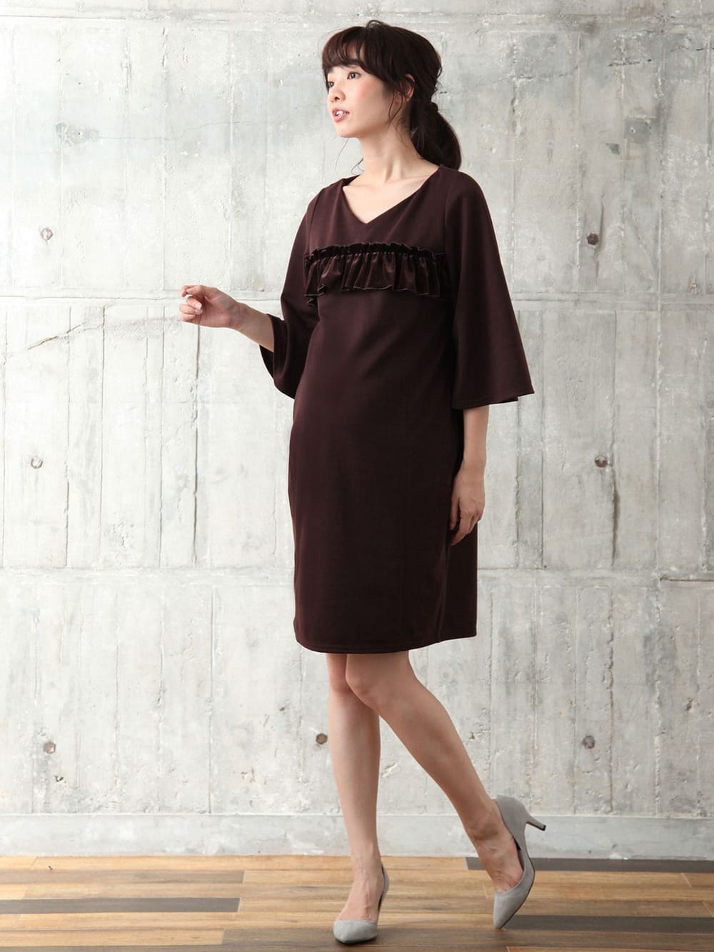 マタニティ ワンピース|ベロアフリルポンチフレアスリーブワンピース　マタニティ・授乳服|ブラウン×ブラウン