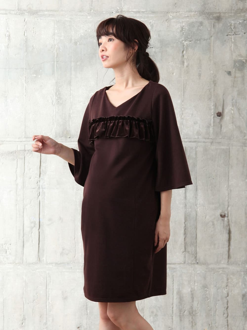 マタニティ ワンピース|ベロアフリルポンチフレアスリーブワンピース　マタニティ・授乳服|ブラウン×ブラウン
