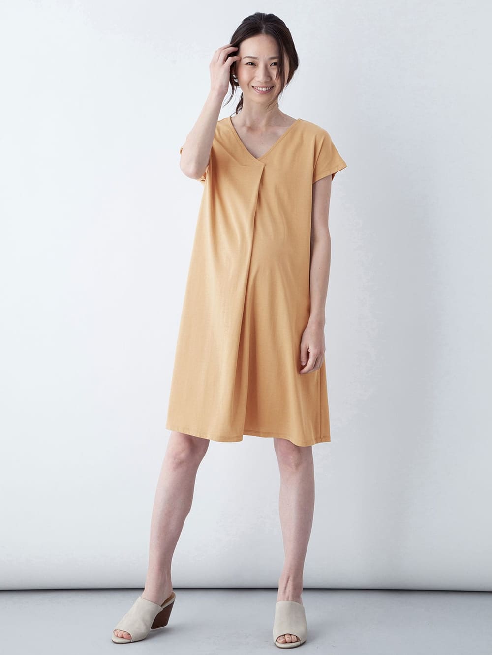 株主優待カテゴリー|フレンチスリーブフロントタックワンピース　マタニティ・授乳服|ベージュ