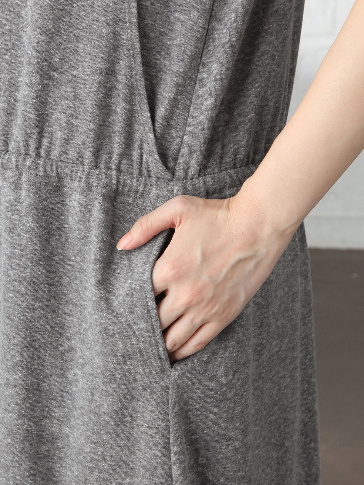 マタニティ ワンピース|スラブ風素材　ノースリーブマキシワンピース　マタニティ・授乳服【出産後も長く使える】