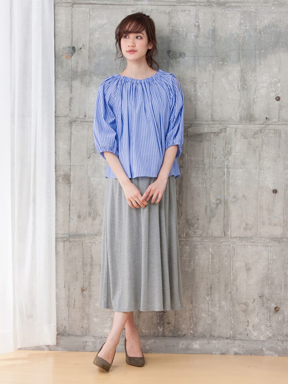 マタニティ ワンピース|ain（アイン）【セット】ストライプオープンショルダートップス×スムースマキシワンピセット　マタニティ・授乳服【出産後も長く使える】|サックス