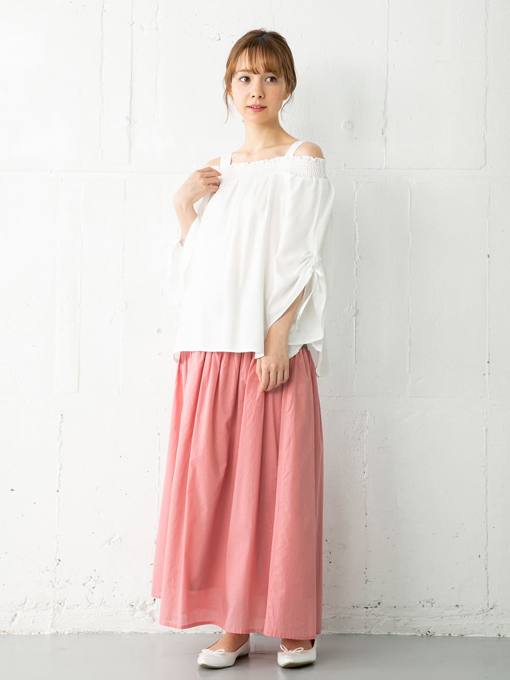 マタニティ トップス|【マタニティ・授乳服】ain（アイン）麻調エステル3WAYオフショルダートップス【出産後も長く使える】|オフ
