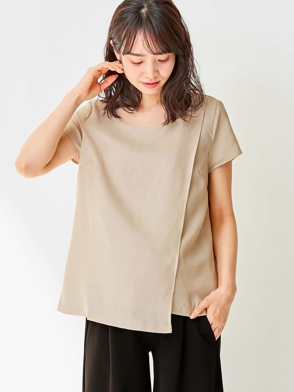 マタニティ トップス|LOVE MIC（ラブミック）ウォッシャブル　リネンライクラップトップス　マタニティ・授乳服【出産後も長く使える】|ベージュ