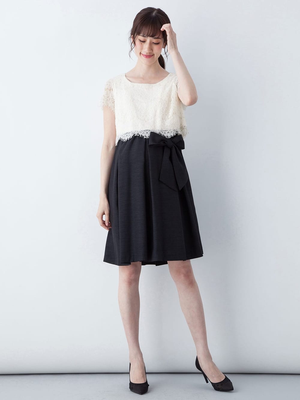 マタニティ ワンピース|LOVE MIC（ラブミック）リバーレース×シャンタン ウエストリボンワンピース　マタニティ・授乳服【出産後も長く使える】|オフ