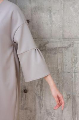 マタニティ ワンピース|スラッシュネック&タックフレアスリーブワンピース マタニティ・授乳服【出産後も長く使える】