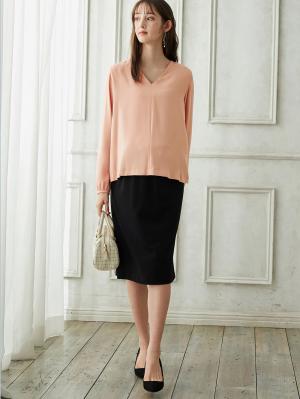 マタニティ ワンピース|【マタニティ・授乳服】【セット】ハイクオリティジョーゼットVネックブラウス＆タイトスカートセットアップ【出産後も長く使える】|ピンク×ブラック