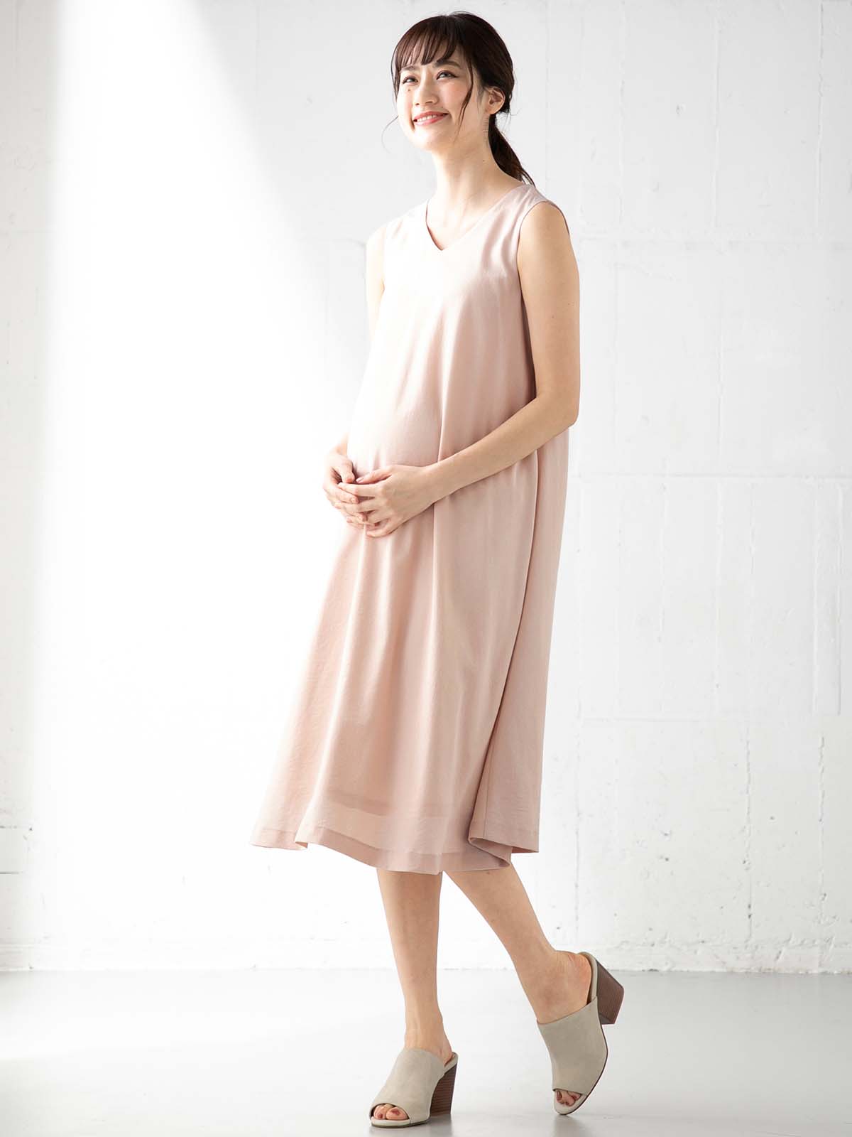 マタニティ ワンピース|バックタックプリーツワンピース　マタニティ・授乳服【出産後も長く使える】|ペールピンク