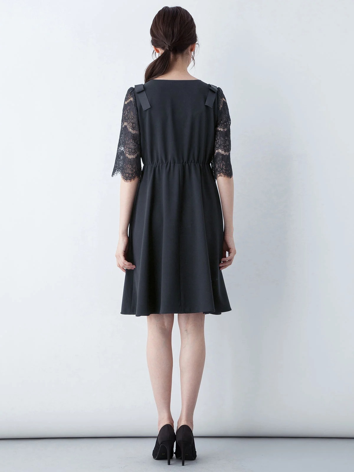 マタニティ ワンピース|LOVE MIC(ラブミック)ストレッチジョーゼット袖レースフレアワンピース マタニティ・授乳服【出産後も長く使える】