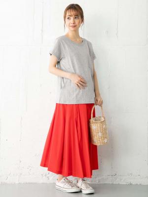 マタニティ スカート|【産前産後対応】ミモレ丈タックフレアスカート【出産後も長く使える】|レッド