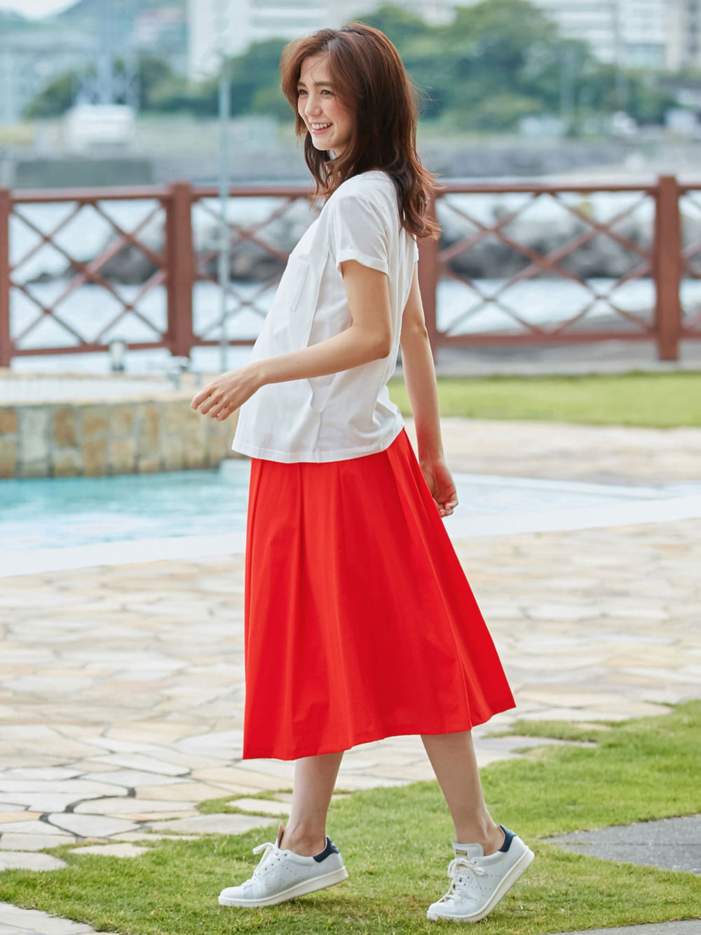 マタニティ スカート|【産前産後対応】ミモレ丈タックフレアスカート【出産後も長く使える】|レッド