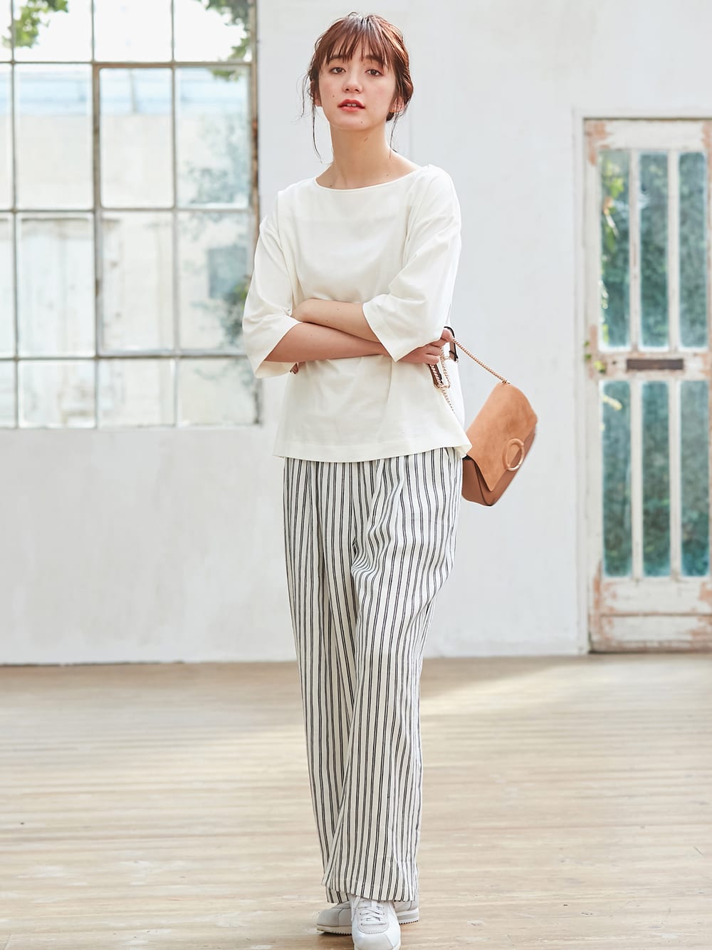 マタニティ パンツ|【産前産後対応】リネンストライプワイドパンツ【出産後も長く使える】|オフ×ネイビー