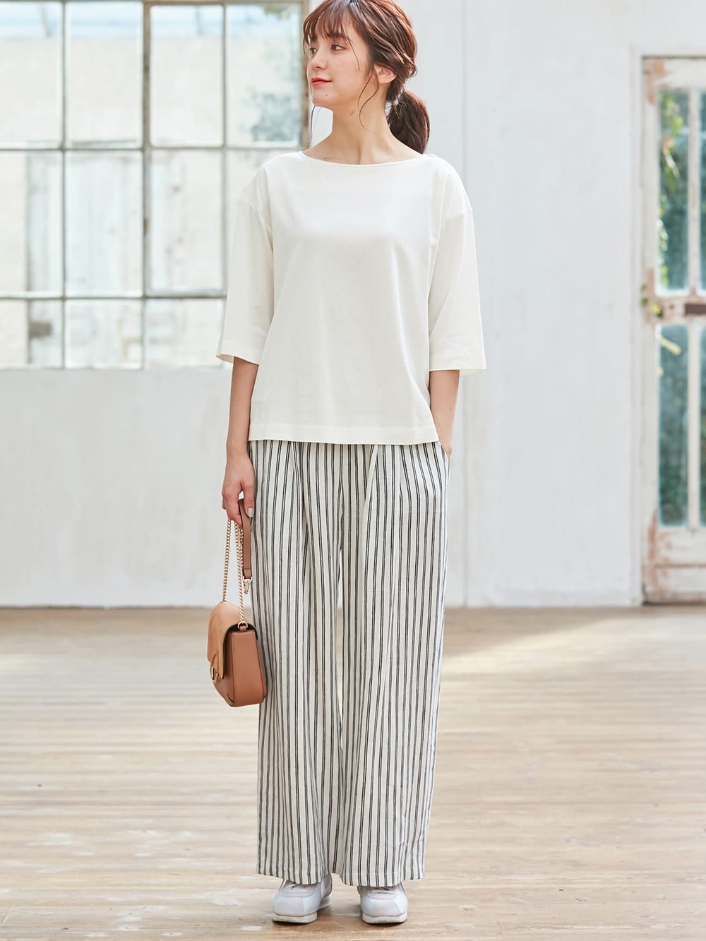 マタニティ パンツ|【産前産後対応】リネンストライプワイドパンツ【出産後も長く使える】|オフ×ネイビー